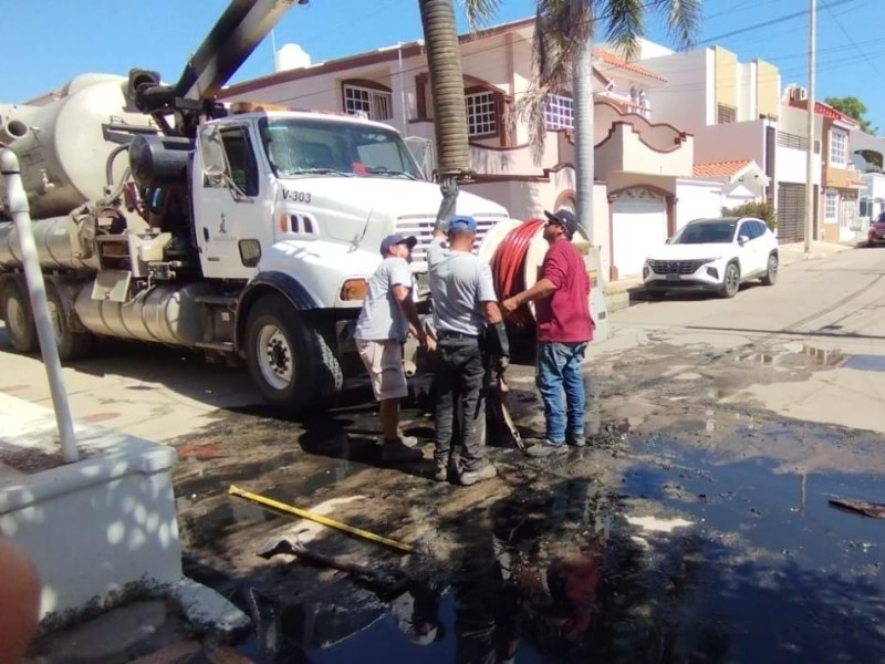 Alcaldesa de Mazatlán busca recursos para mejorar el drenaje
