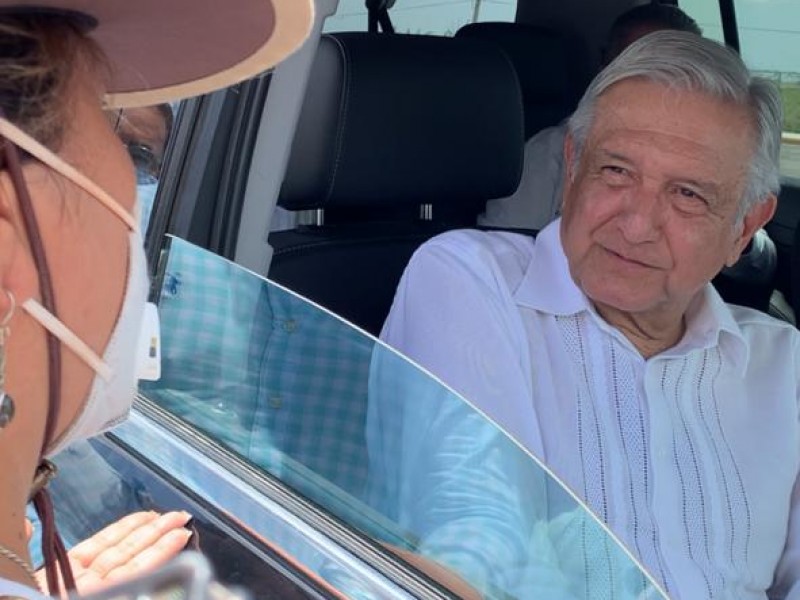 Alcaldesa gestiona con AMLO colector pluvial para Guasave