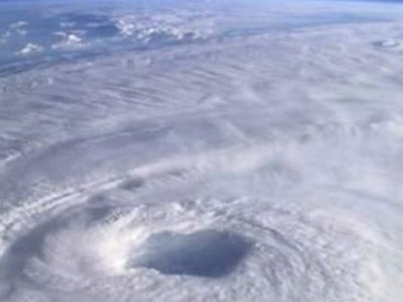 Alerta Ante Pronóstico de Ciclones y Huracanes