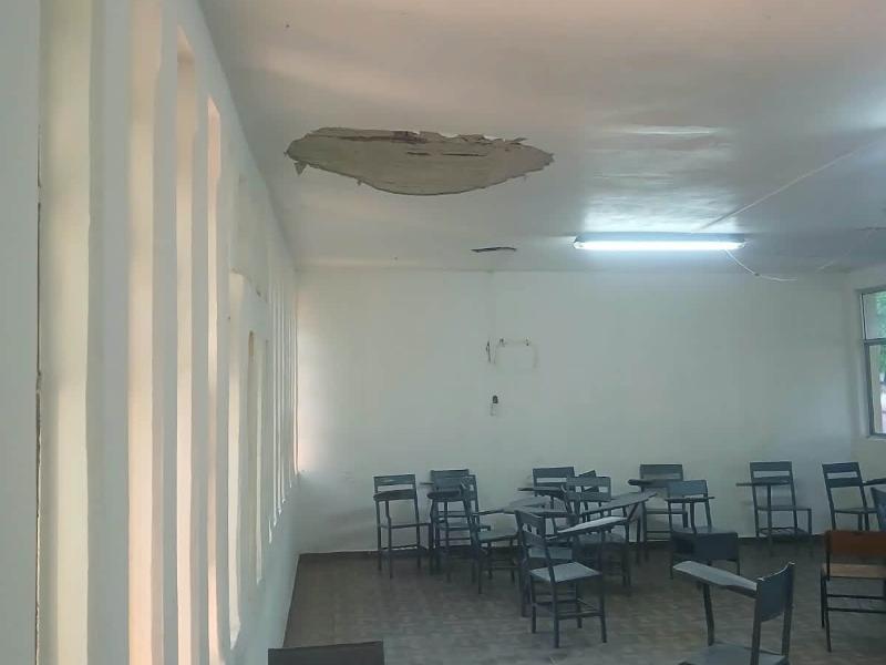 ¡Alerta! La Escuela Secundaria General Insurgentes se cae a pedazos en Guasave