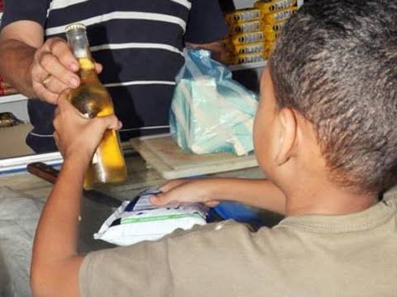 Alerta por consumo de alcohol entre niños michoacanos