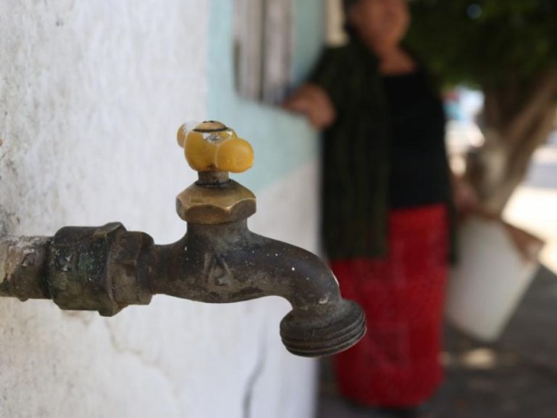 Alerta Sapal falta de agua en zona poniente de León