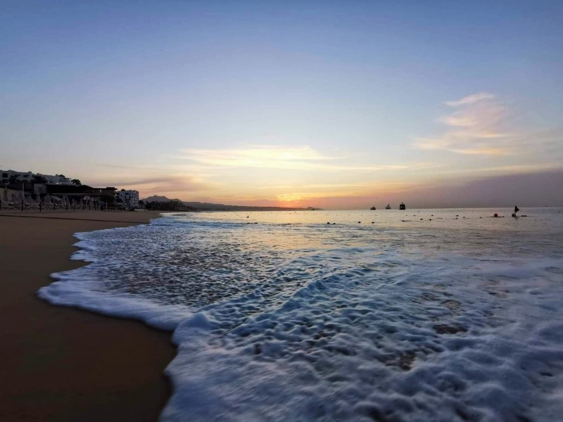 Alertan de la presencia de mar de fondo