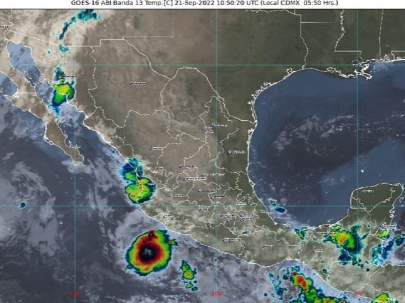 Alertan lluvias fuertes para este miércoles en Colima