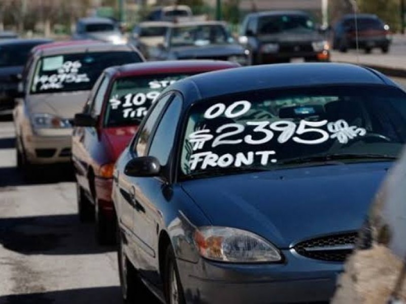 Alertan por casos de coyotaje en regularización de autos extranjeros