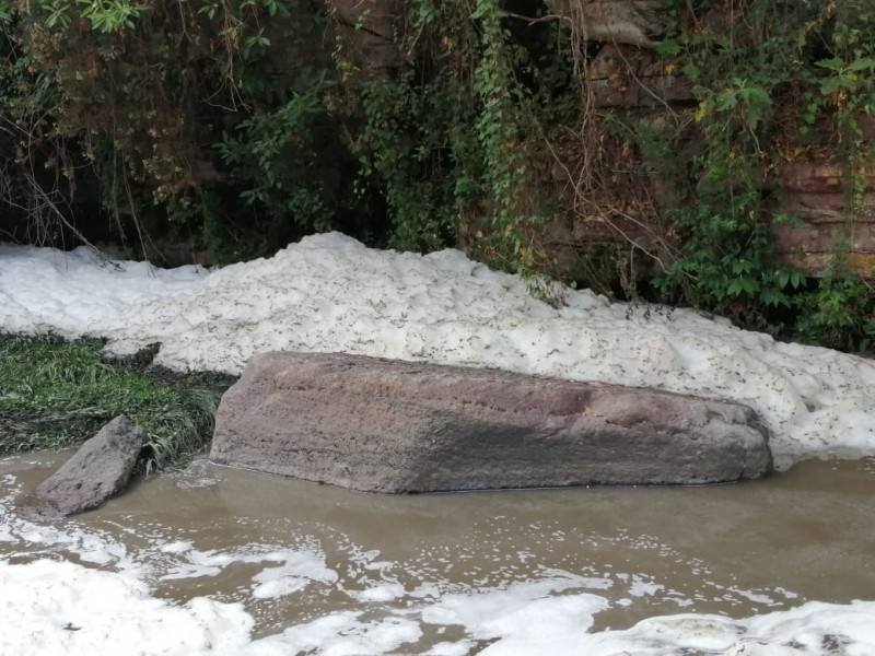 Alertan por contaminación del río La Soledad, en Zapopan