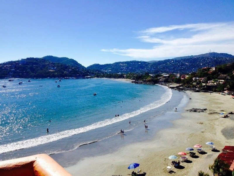 Alertan por mar de fondo en las costas de Guerrero