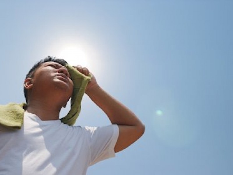 Alertan por riesgos a la salud con aumento de temperaturas