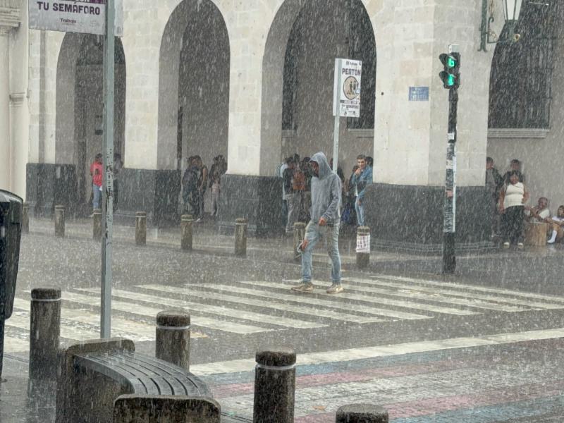 Alertan por tormentas, deslaves e inundaciones en Veracruz
