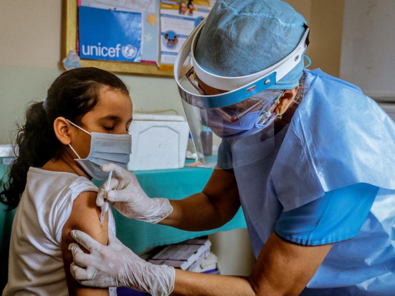 Alistan jornada de vacunación Covid para menores