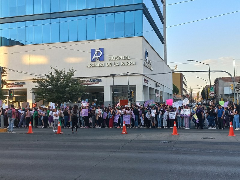 Alistan marcha pacífica del 8 M en León