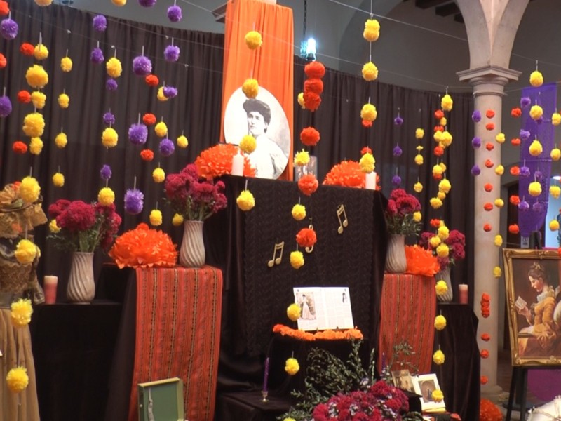 Altares y ofrendas de muertos toda una tradición en León
