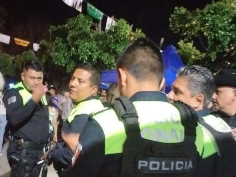 Altercado porque policías de Tonalá no pagaron los tacos que se comieron