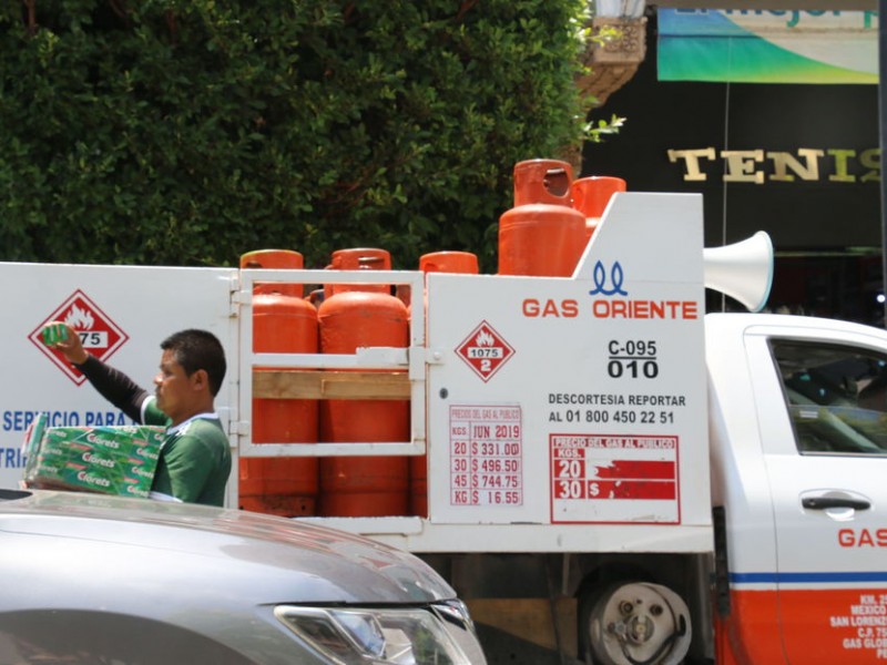 Alto costo de gas incrementan las recargas mínimas en estaciones