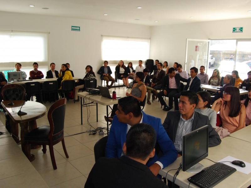 Alumnos-BUAP participan en 