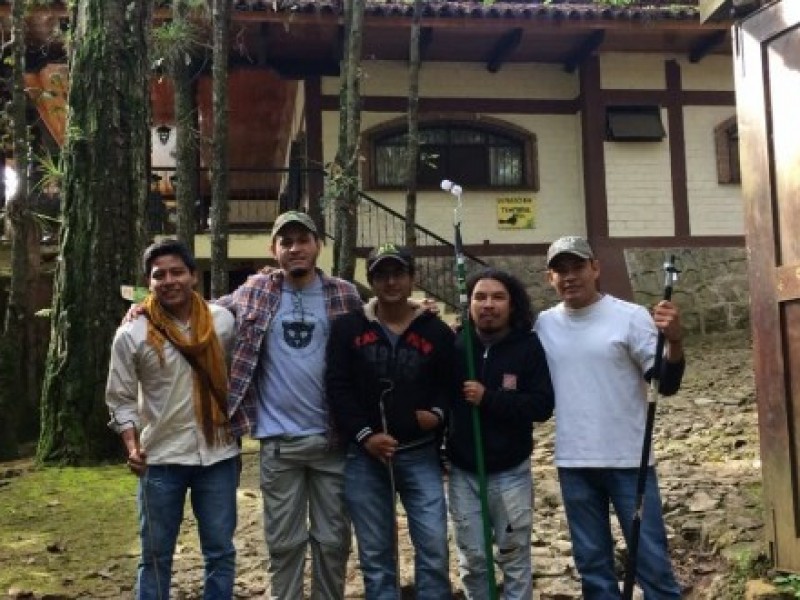 Alumnos de la UNICACH se destacan en Panamá