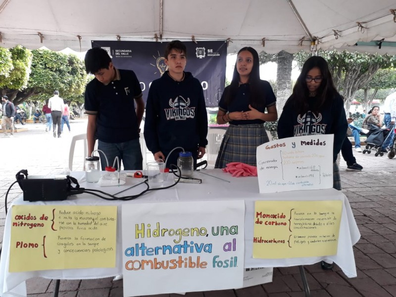 Alumnos de secundaria nayarita desarrollan combustible a base de hidrógeno