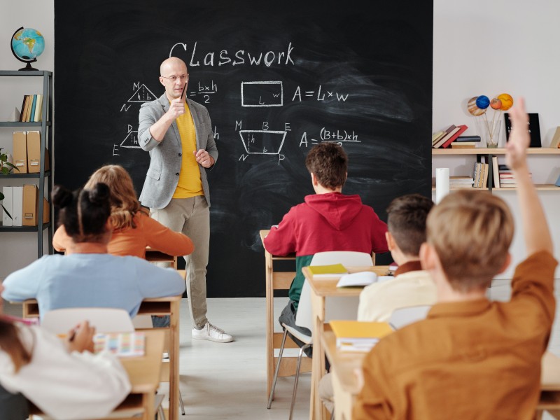 Alumnos vuelven a clases el próximo 30 de agosto