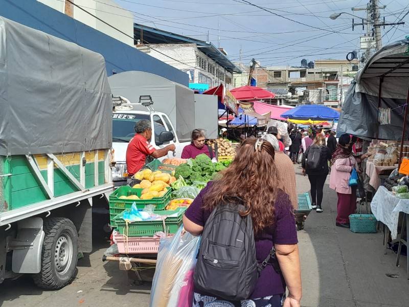 Amas de casa recortan presupuesto para los festejos decembrinos