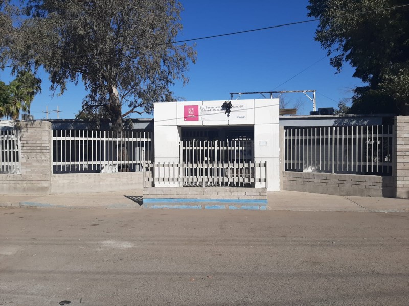 Amenaza de balacera en escuela provoca movilización