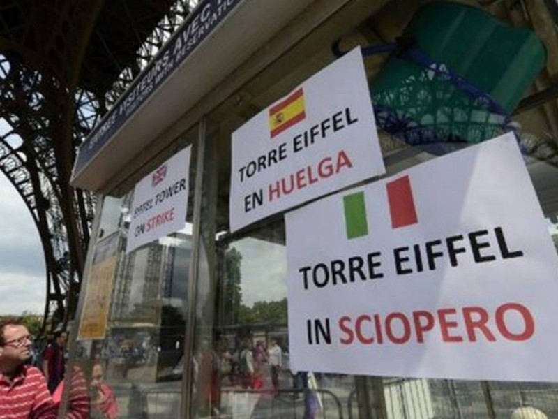 Amenazan con declarar huelga en Torre  Eiffel