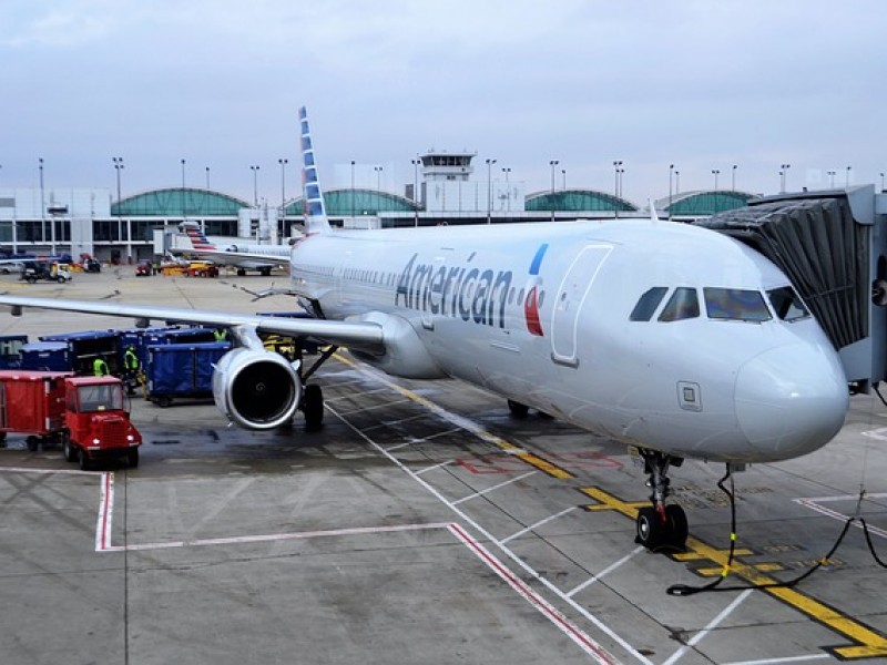 American Airlines cancela 1.500 vuelos  por falta de personal