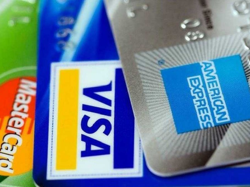 American Express, Visa y Mastercard y suspenden servicios en Rusia