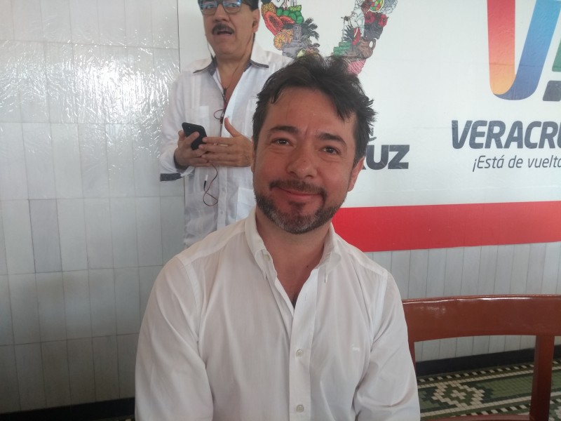 Américo Zúñiga tiene que abandonar dirigencia del PRI