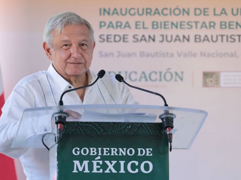 AMLO anuncia cambios en pensiones para adultos mayores