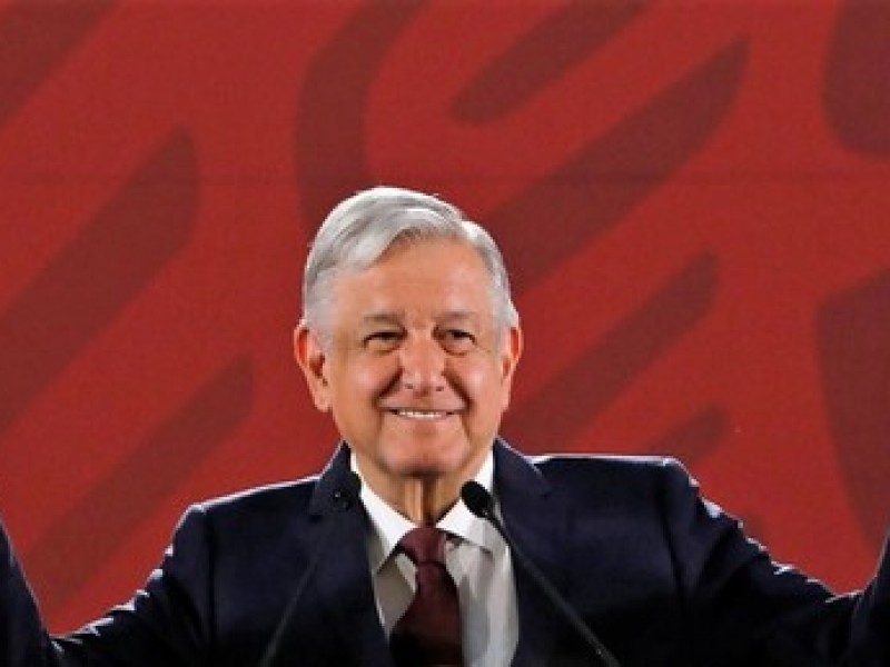 AMLO confirma 20 ¡vivas! en festejo patrio