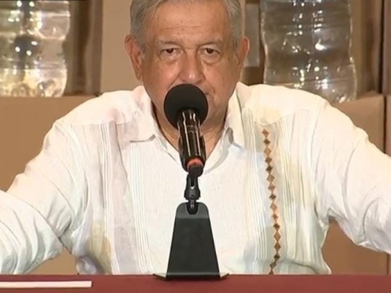 AMLO garantiza desde Tabasco entrega de ayuda humanitaria a damnificados