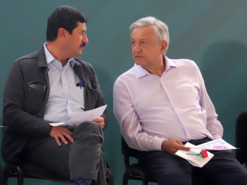 AMLO llama a la reconciliación con opositores