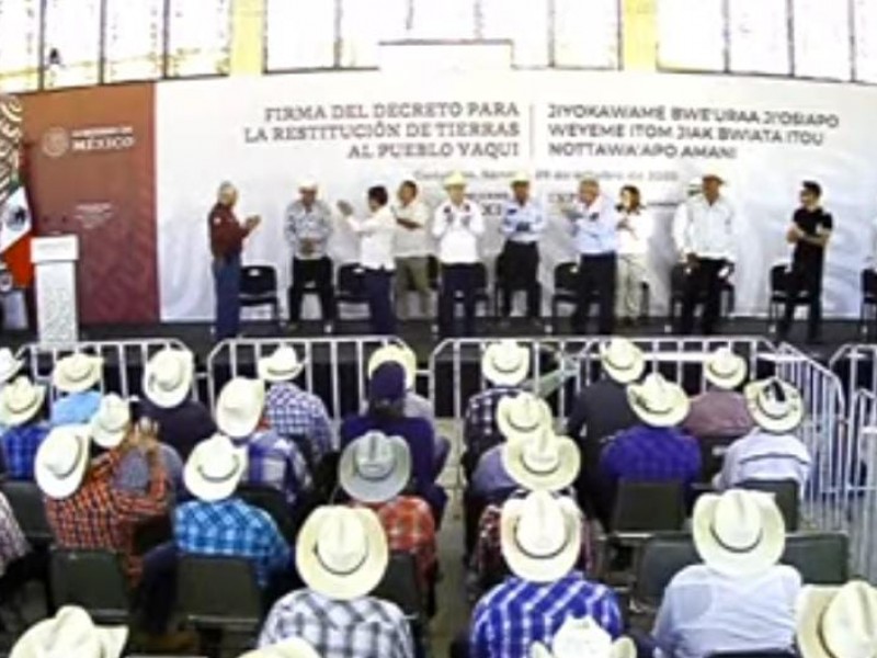 AMLO llega a Belém e inician reunión con yaquis