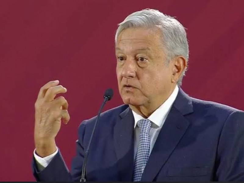 AMLO pide apoyo en combate a 