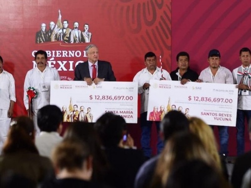 AMLO regresa más de 24 millones a Oaxaca