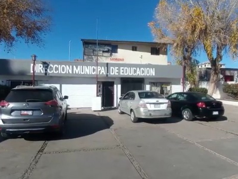 Amplían a dos mil numero de estudiantes becados