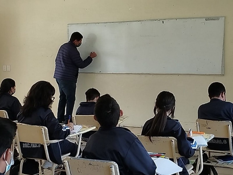 Amplían plazo para cambio de centro de trabajo docente