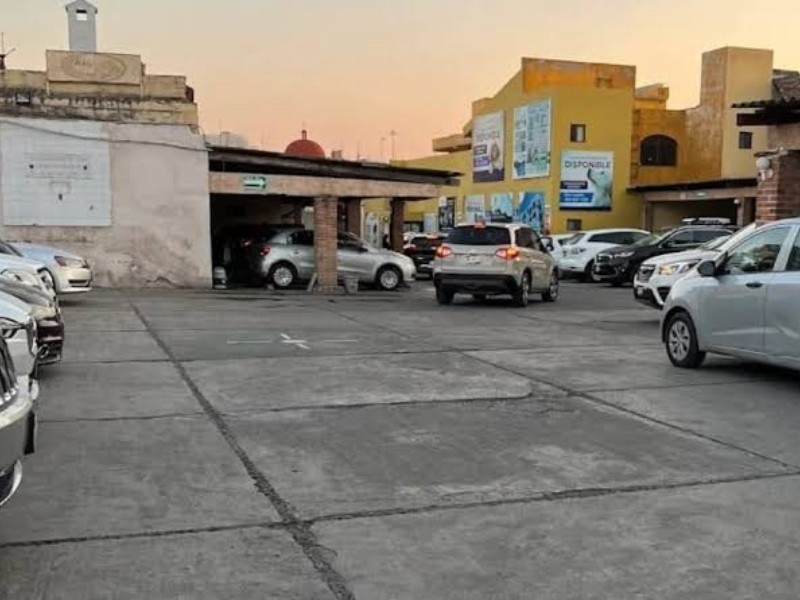 Ampliarán horario para estacionamientos del centro por temporada navideña