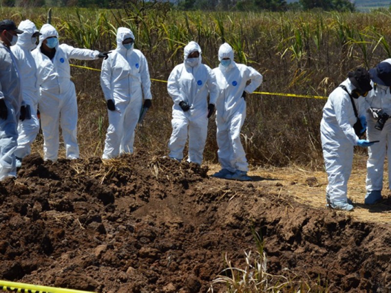 Analiza Fiscalía Nayarita conjunto de restos óseos encontrados en Nayarit