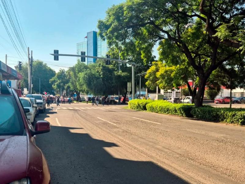 Analiza seguro social aumento a sus trabajadores