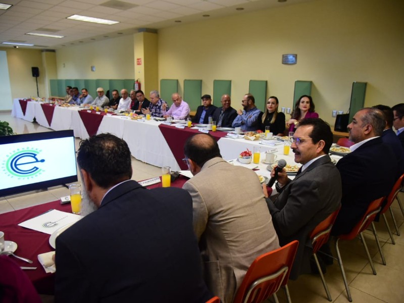 Analizan estrategias para enfrentar riesgos sociales prioritarios