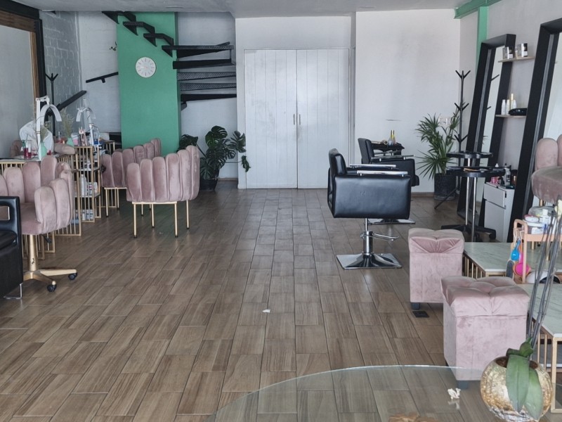 Analizan imágenes de las cámaras de estética de influencer asesinada