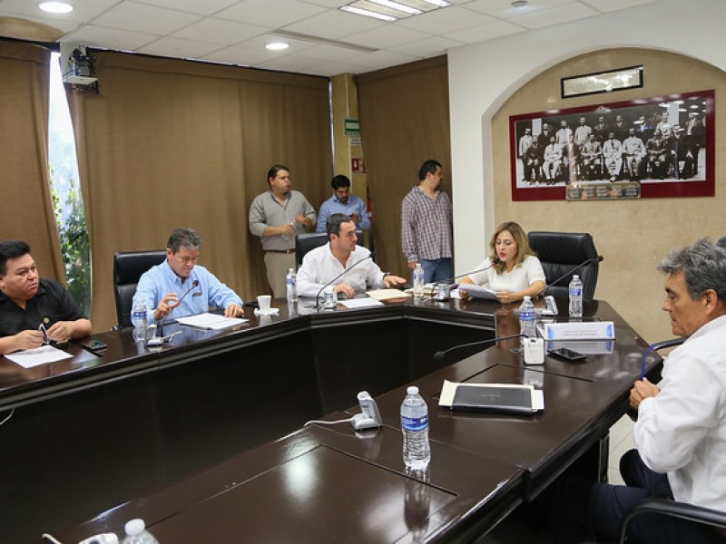 Analizan legisladores primer informe de López Obrador