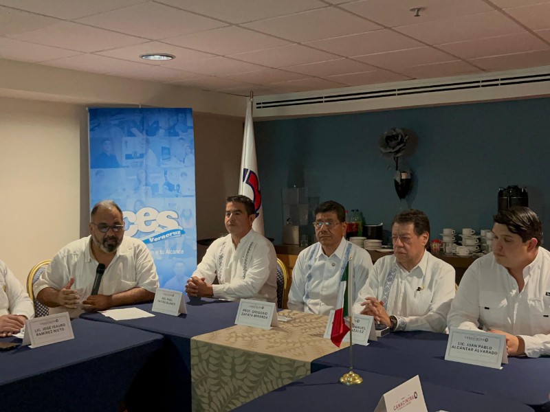 Analizan oportunidades del Polo de Desarrollo en Tuxpan