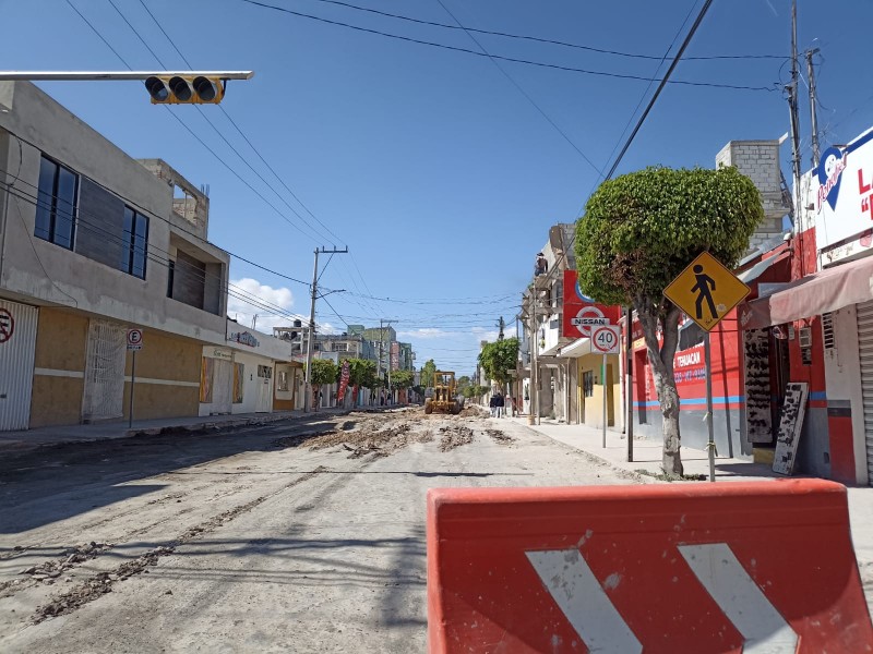 Analizan tardanza en obras, podría haber consecuencias para constructora