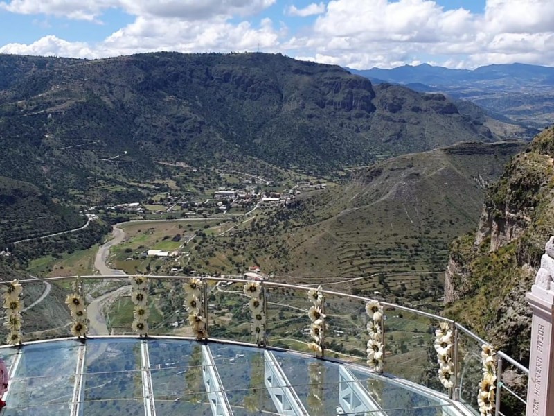 Andador turístico y mirador Acolhua, nuevo atractivo en Ixtacamaxtitlán