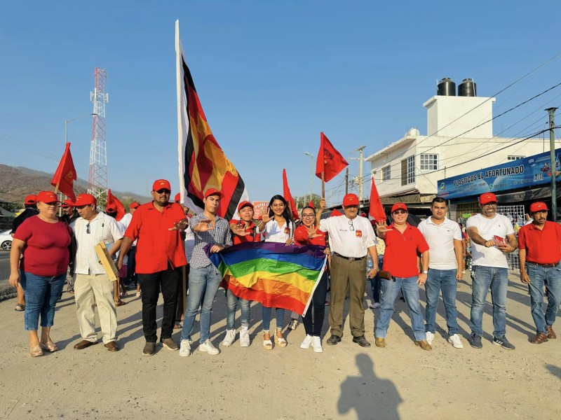 Andrea Godoy inició campaña por la alcaldía de Zihuatanejo