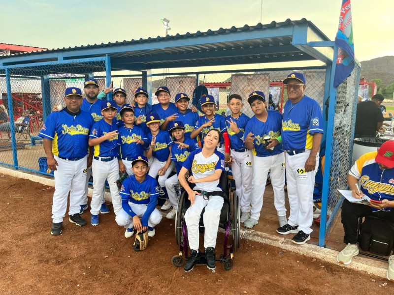 Andrea Guadalupe Acosta ejemplo de apoyo y espíritu deportivo