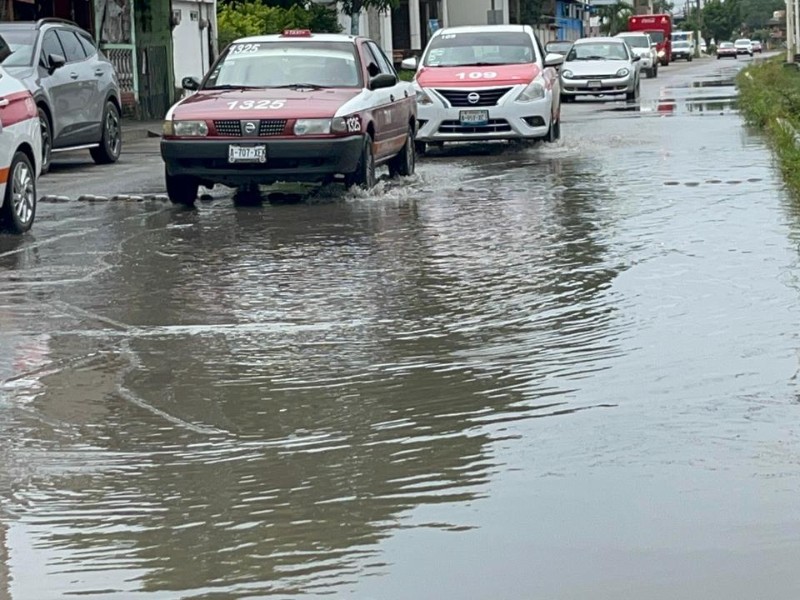 Anegaciones en Tuxpan por frente frío 19