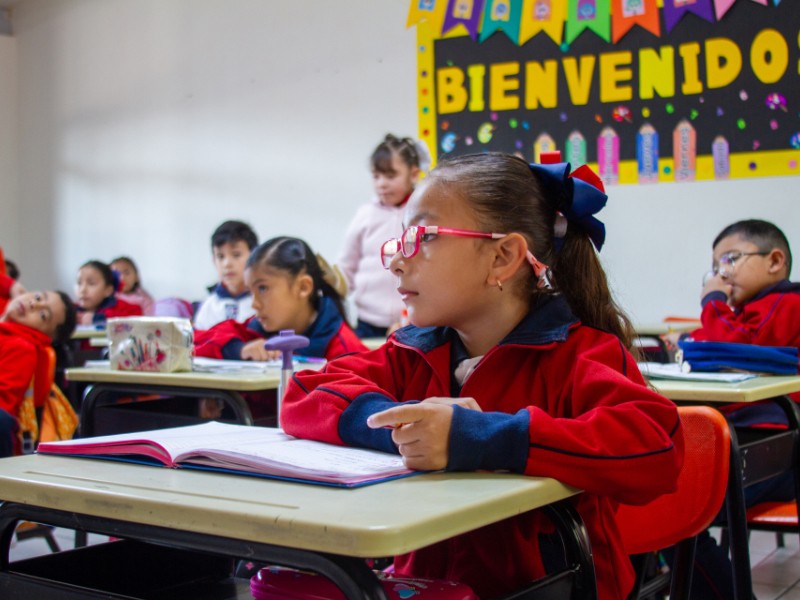 Antes del regreso a clases, SEG entregará mochilas y útiles escolares